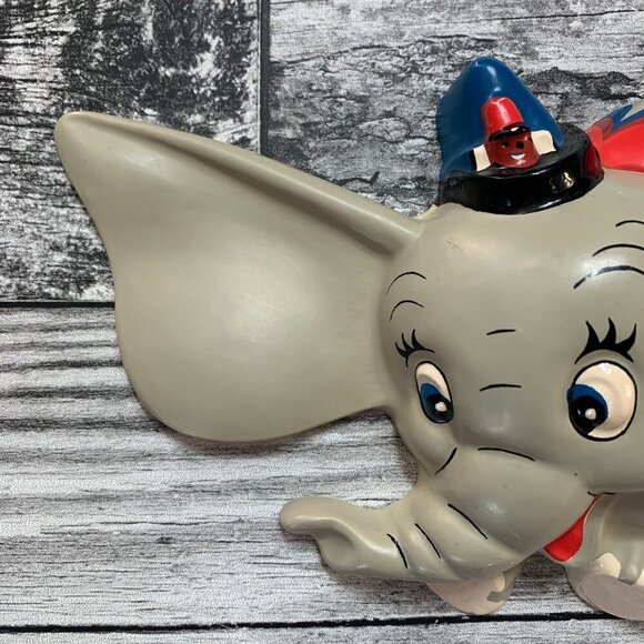 Rare Walt Disney Herstellung Germany Flying Dumbo Plastic Wall Decor Art 3D - Picture 2 of 7